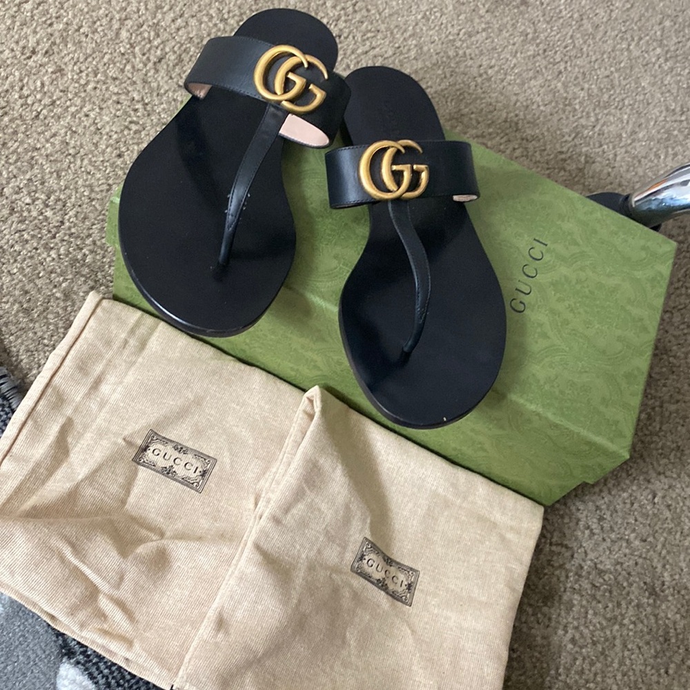 Gucci authentic sandals